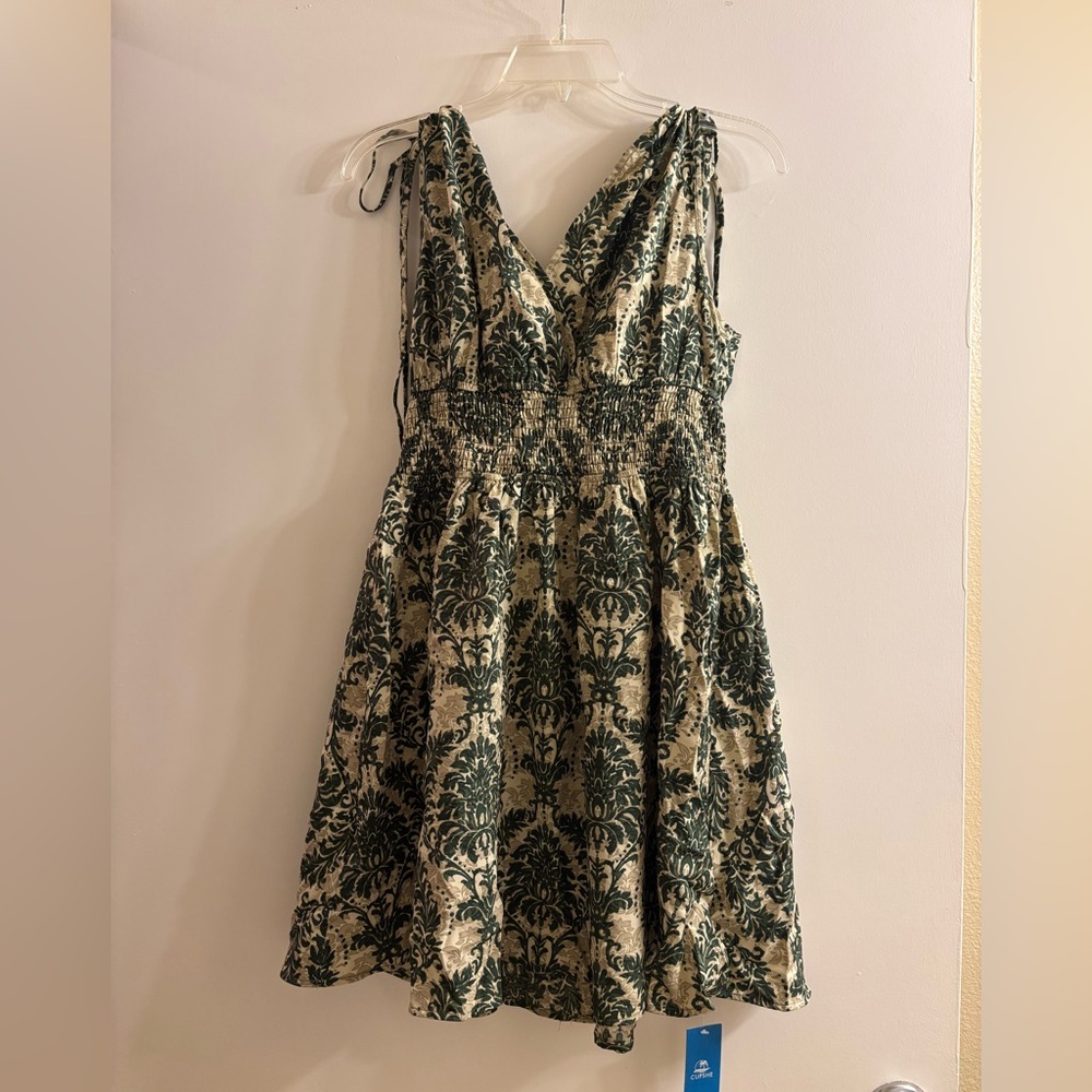 Cupshe Green Damask Sleeveless Smocked Waist Mini Dress